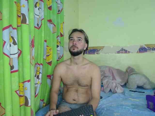 Always-hot1 webcam