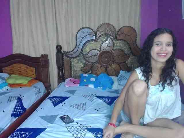 Always-hot1 webcam