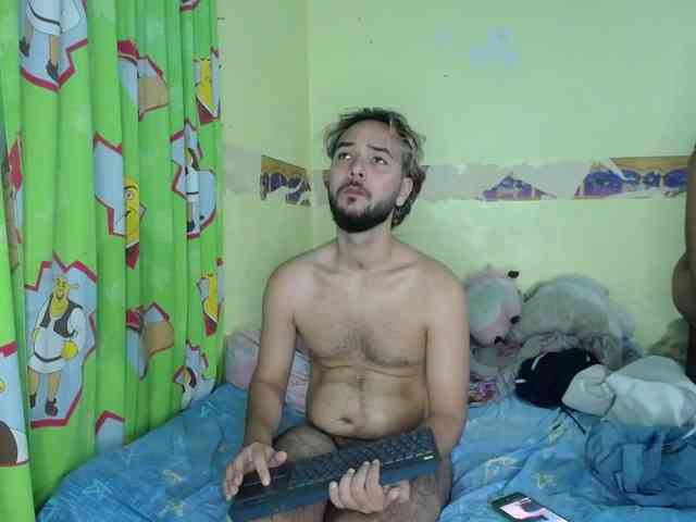 Always-hot1 webcam