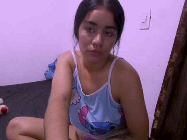 isabella_tasty webcam