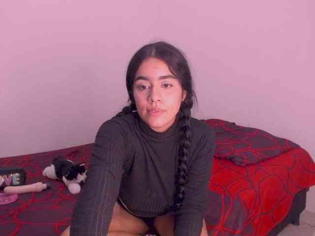 isabella_tasty webcam