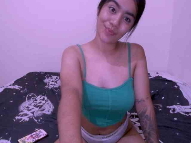 isabella_tasty webcam