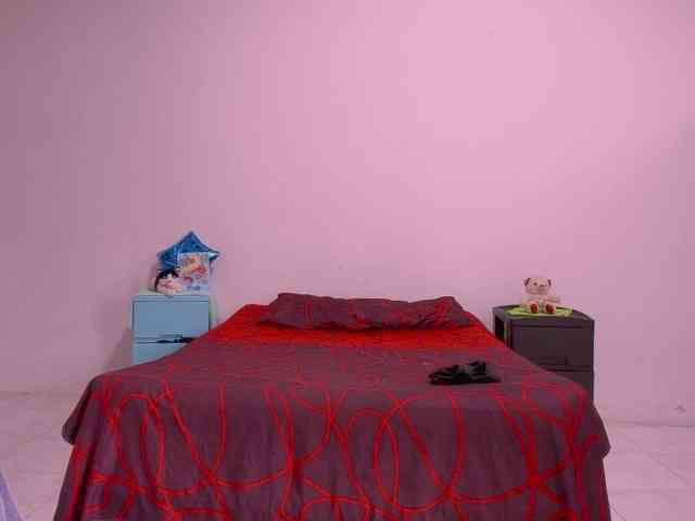 isabella_tasty webcam