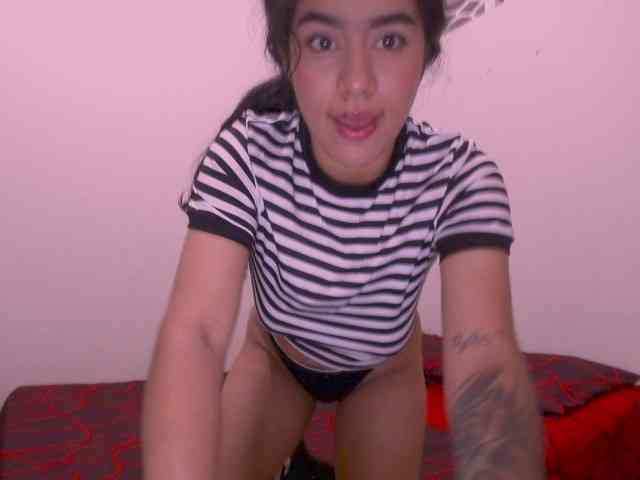 isabella_tasty webcam