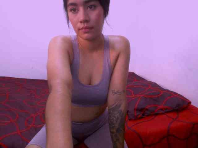 isabella_tasty webcam