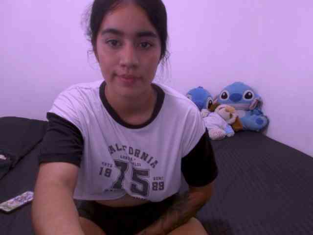 isabella_tasty webcam