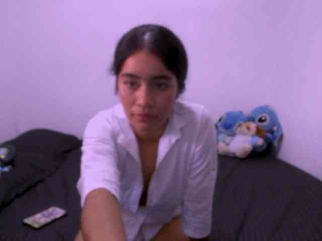 isabella_tasty webcam