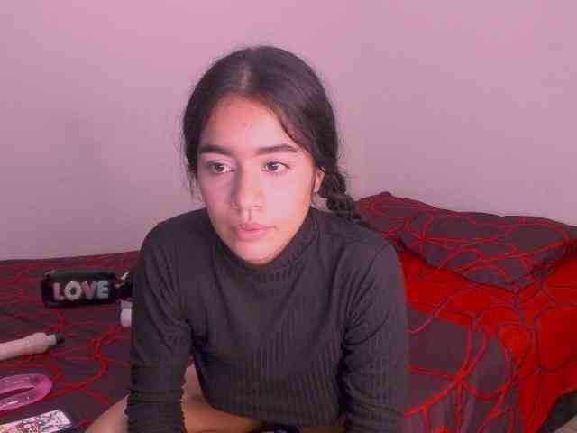 isabella_tasty webcam