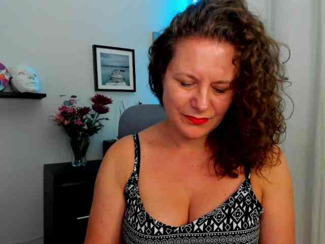 OliviaJuicy webcam
