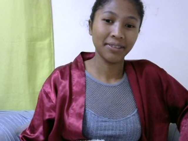 muirakelly webcam bongacams model stream image