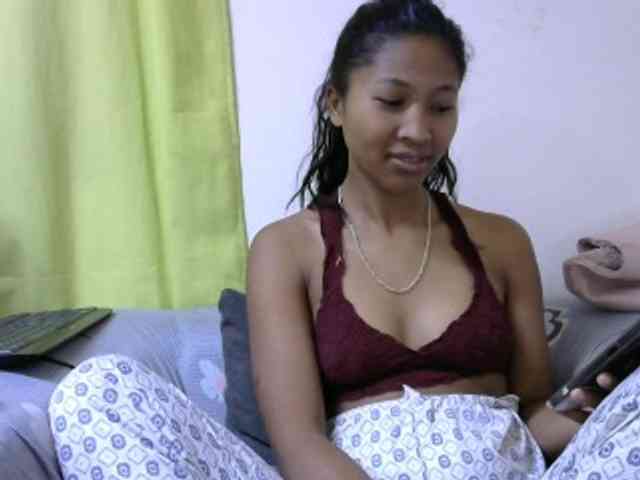 muirakelly webcam