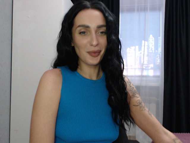 Blackcaramel's BongaCams show and profile