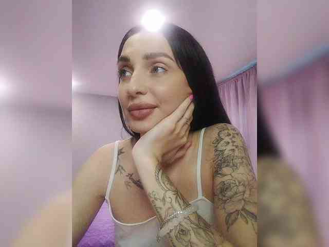 Blackcaramel webcam