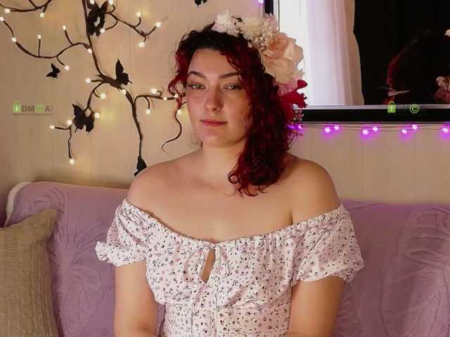 AlisaBun's BongaCams show and profile