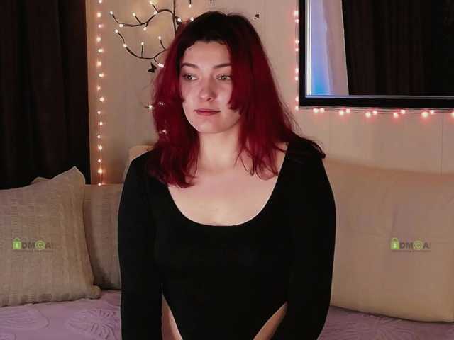 AlisaBun's BongaCams show and profile