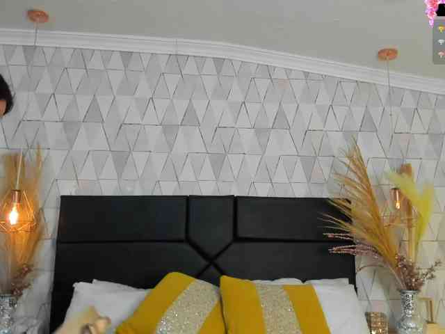 JustinePerry Live Webcam on BongaCams