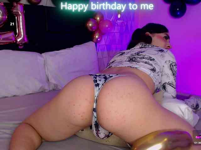 JustinePerry Live Webcam on BongaCams