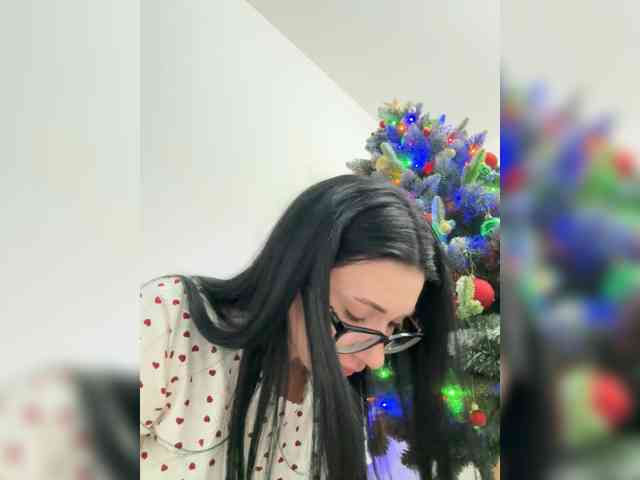 Chiaralovee Chiaralovee