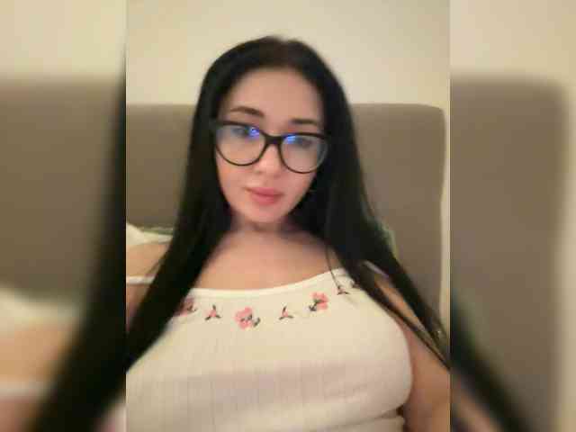 Chiaralovee Chiaralovee