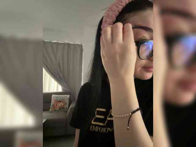 Chiaralovee Chiaralovee