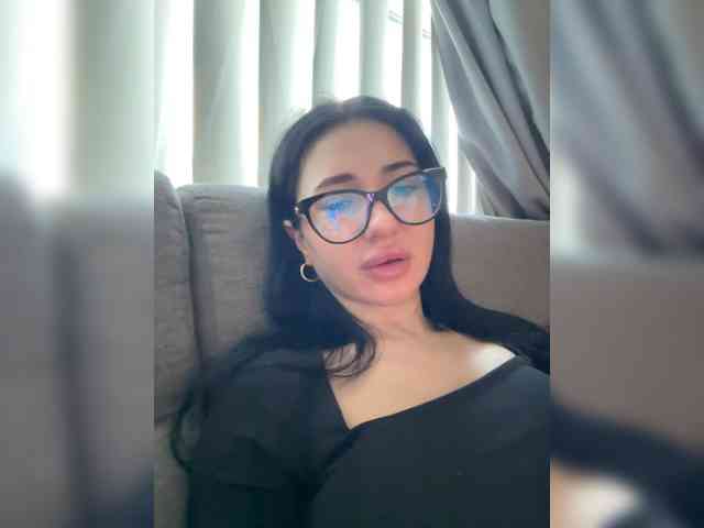 Chiaralovee Chiaralovee