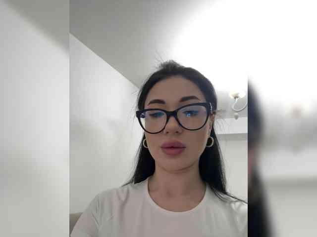 Chiaralovee Chiaralovee