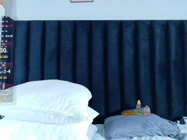 Hotlatinateacher's BongaCams show and profile