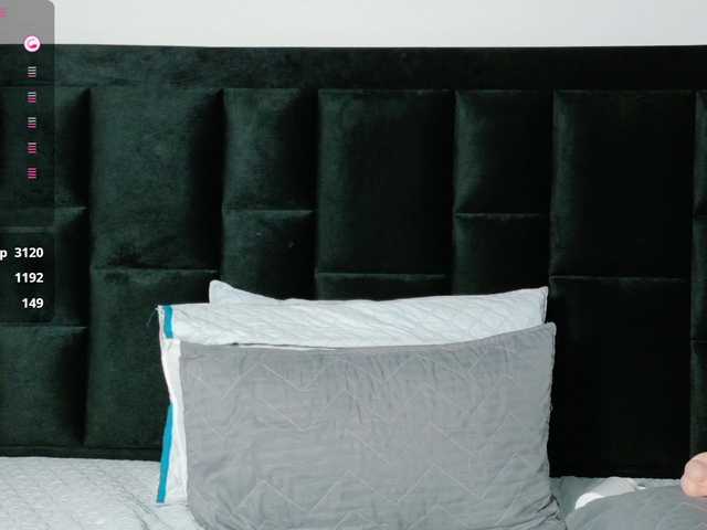 Hotlatinateacher's BongaCams show and profile