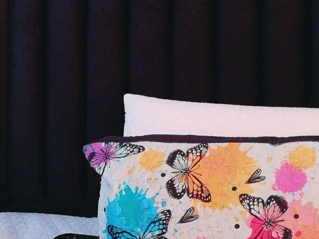 Hotlatinateacher's BongaCams show and profile