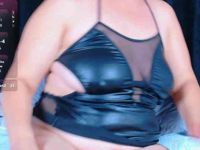 Hotlatinateacher webcam