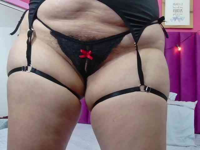 Hotlatinateacher webcam