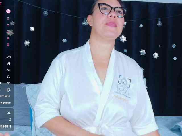 Hotlatinateacher webcam