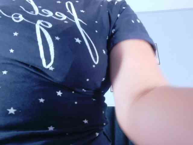 Hotlatinateacher webcam