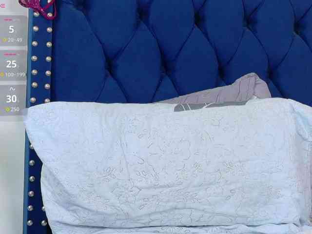 Hotlatinateacher webcam