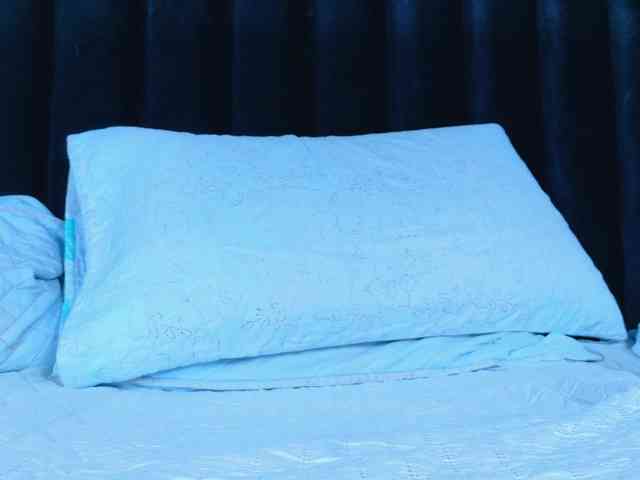 Hotlatinateacher webcam