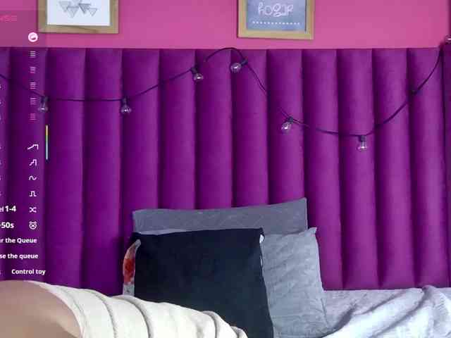 Hotlatinateacher webcam