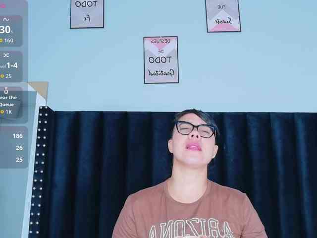 Hotlatinateacher webcam