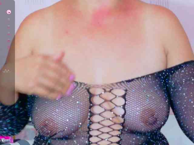 Hotlatinateacher webcam