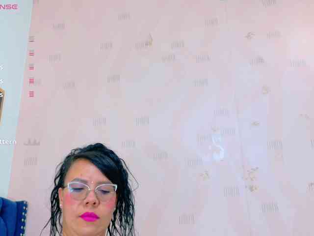 Hotlatinateacher webcam