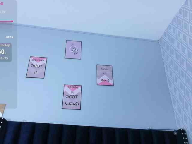 Hotlatinateacher webcam