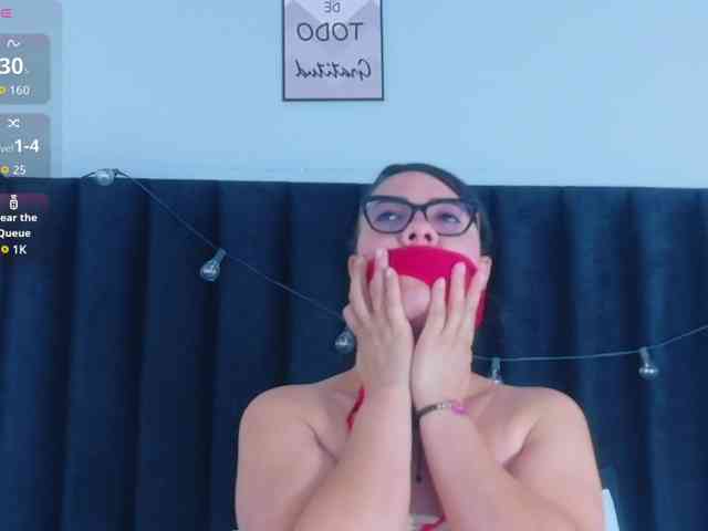 Hotlatinateacher webcam