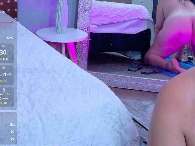 Hotlatinateacher webcam