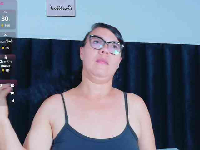 Hotlatinateacher webcam