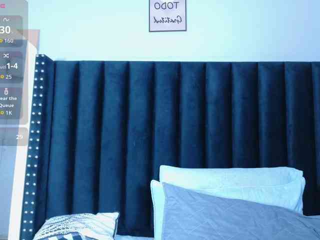 Hotlatinateacher webcam