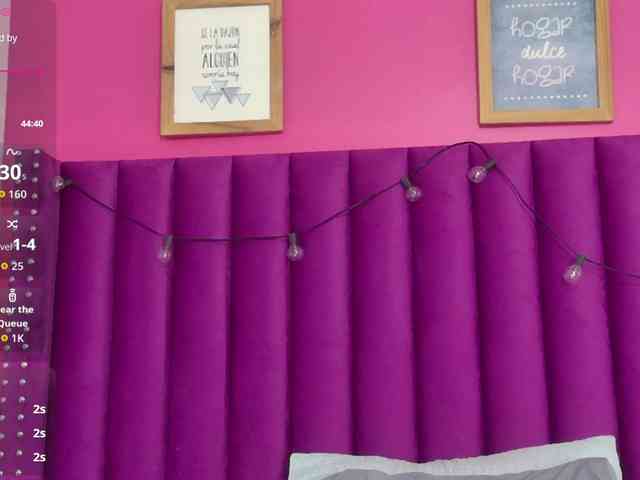 Hotlatinateacher webcam