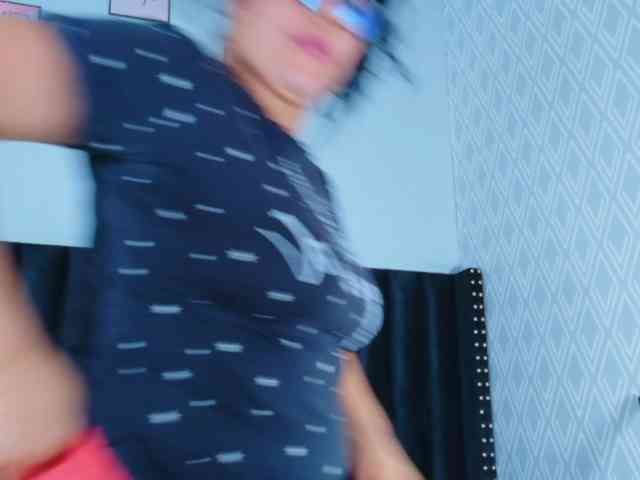 Hotlatinateacher webcam