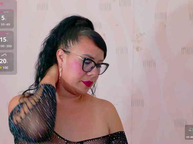 Hotlatinateacher webcam