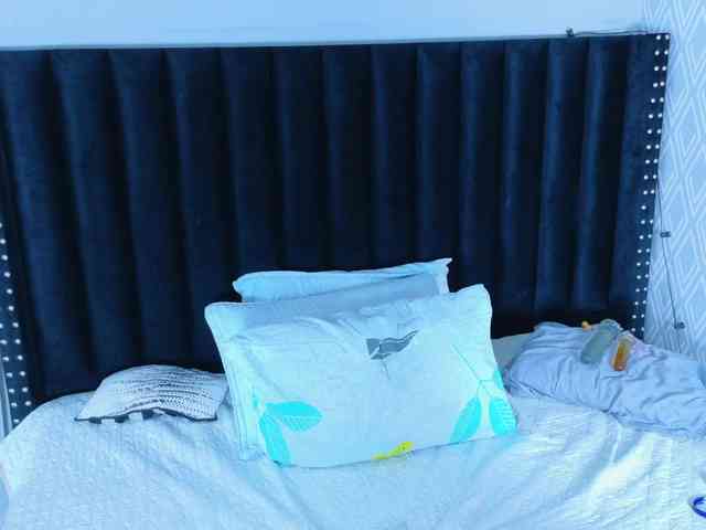 Hotlatinateacher webcam