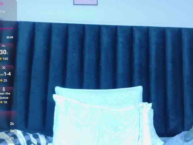 Hotlatinateacher webcam