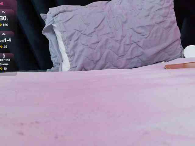 Hotlatinateacher webcam